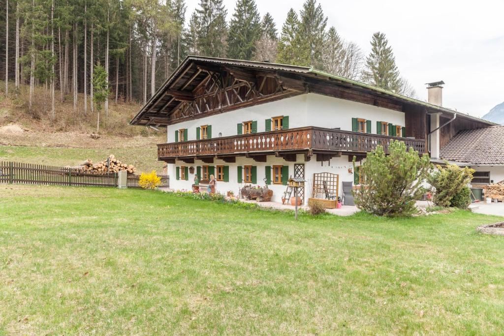 Haus Niklos - Waldeck Höllentalstraße 6, 82491 Grainau