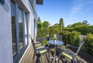 Haus Ostseeblick 1 FeWo Steuerbord Terrasse