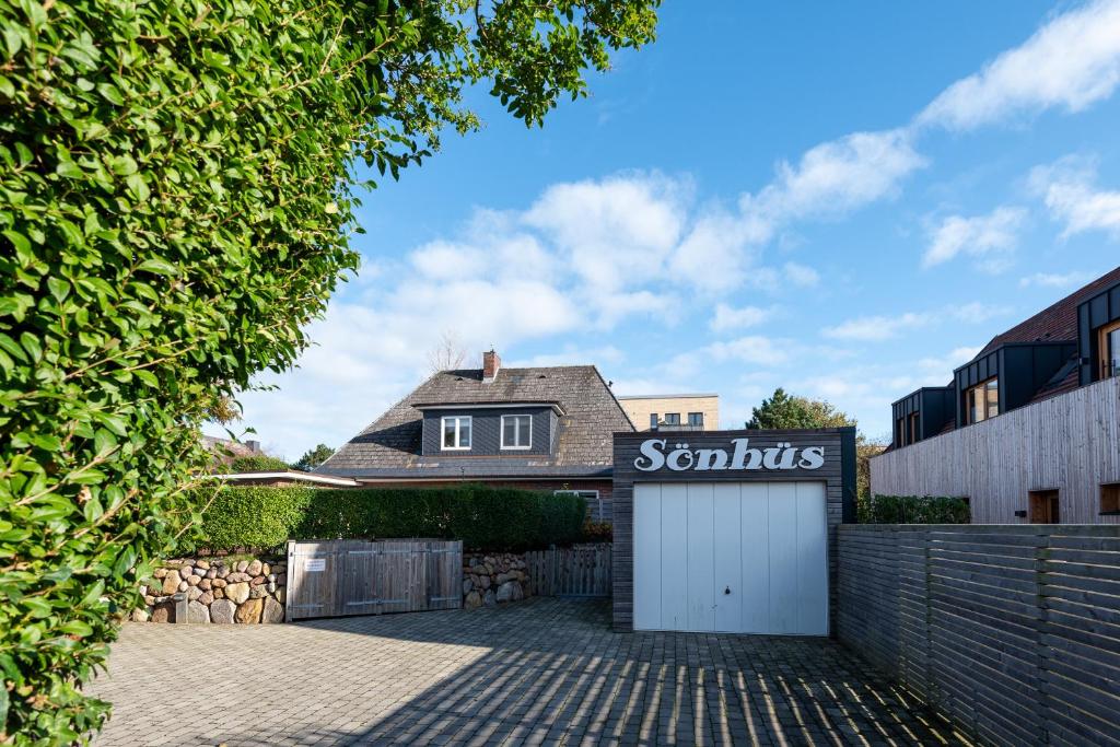 Haus Sönhüs Whg 2 OG Bastianstraße  26a, 25980 Westerland