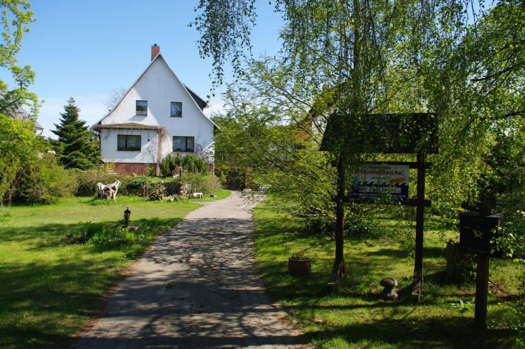 Appartement Haus Strandlöper Gartenweg 6 1. Etage 17459 Ückeritz