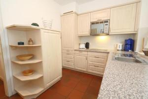 Haus-Suedstrand-Appartement-11