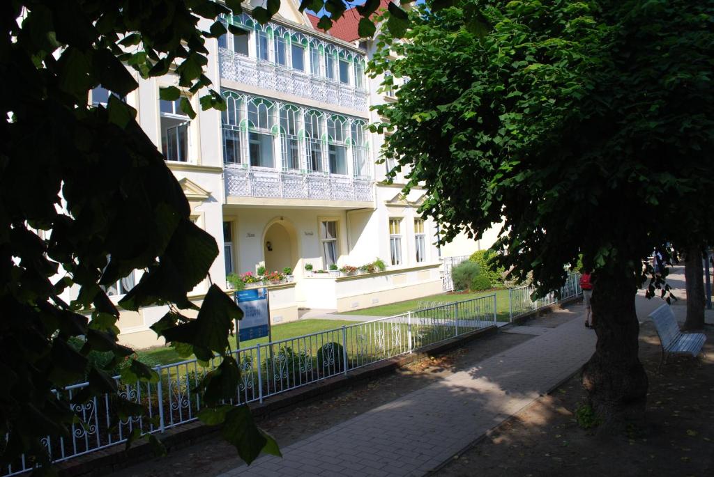 Haus-Wanda-App-4a Dünenstr. 16, 17419 Ahlbeck