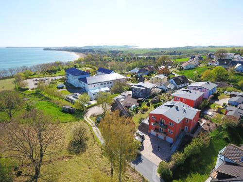 Haus Weitblick Nr 01 inkl Sauna-Schwimmbadnutzung im AHOI Sellin