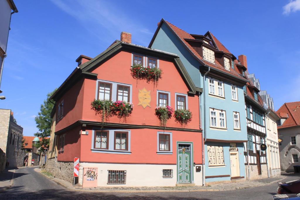 Appartement Haus zum kleinen Helm Schildgasse 1 99084 Erfurt