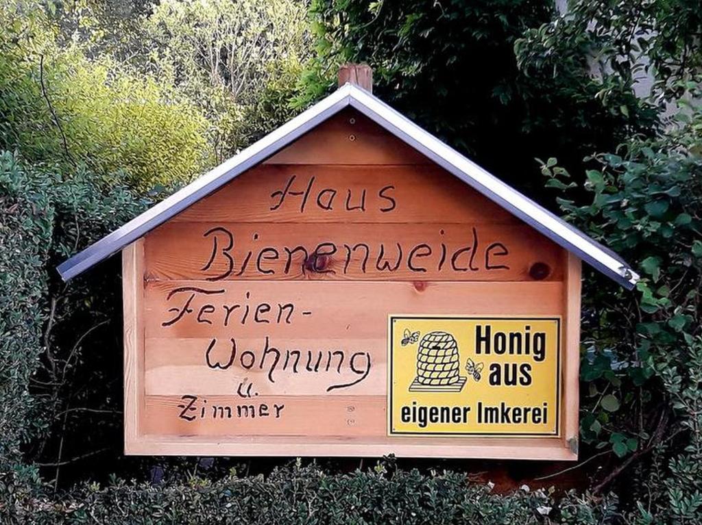 Appartement Haus zur Bienenweide Burgweg 7 75328 Schömberg