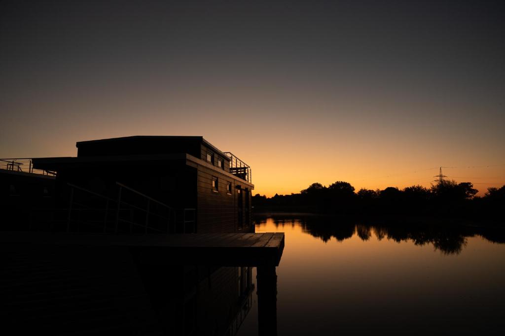 Hausboot Wangermeer Nordsonne12 mit Sauna Bismarckstraße, 26434 Wangerland