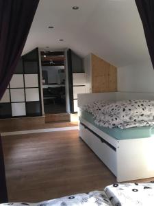 Häuschen direkt am See mit privater Sauna und Boot