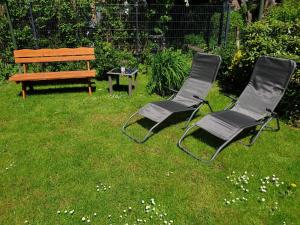 Haushälfte mit Garten und Terrasse Achtung aktuell Baustelle in der Straße
