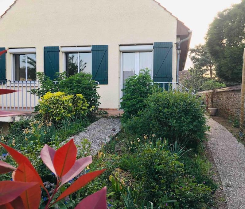 Havenburg Haus Äbtissin - Wohnung unten links 06869 Coswig