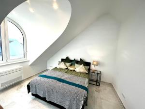 Heaven Penthouse I