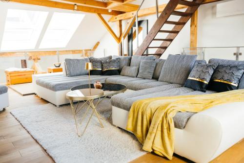HEIMATEL - Luxury Penthouse Loft