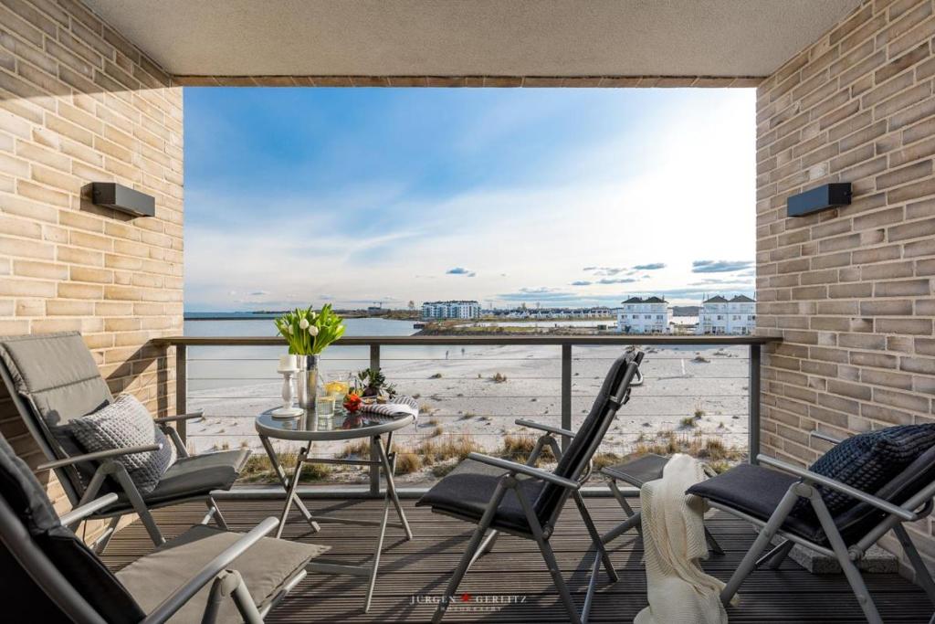 Appartement Heimathafen 1 Luxusferienwohnung in erster Reihe direkt am Strand mit Sauna und Kamin Auf der Ostsee 11 24376 Kappeln