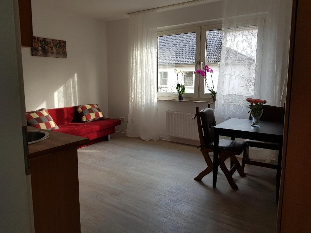 Appartement Helle Ferienwohnung an der Rheinpromenade 50 qm 68 Werthstraße 47119 Duisbourg