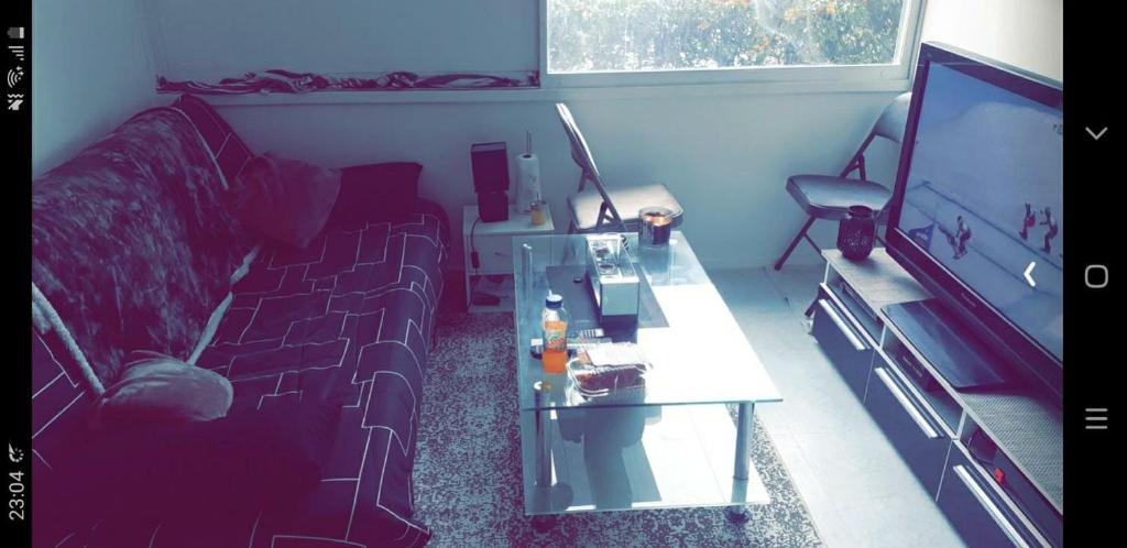 Helle Ferienwohnung mit Balkon, Küche, Parkplatz & Waschmaschine 77654 Offenbourg