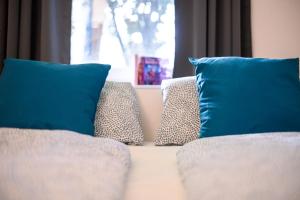 Helle Wohnung in Sudenburg mit Balkon - WLAN, 4 Schlafplätze