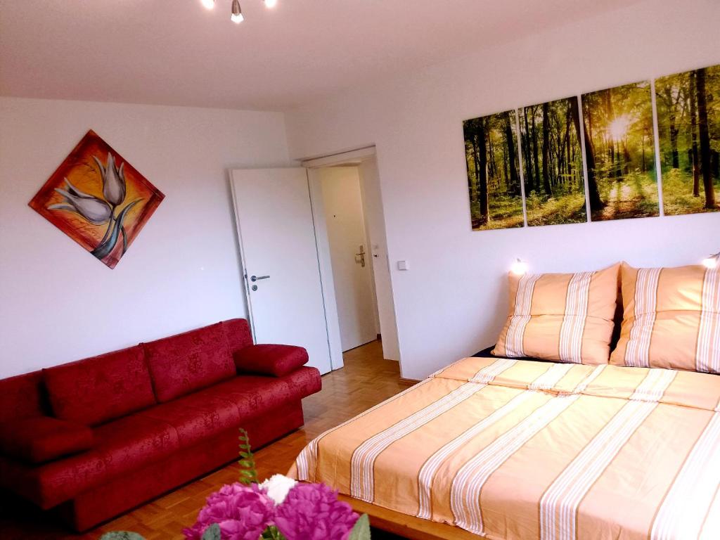 Appartement Helles Apartment mit Balkon am Großen Garten nahe Stadtzentrum Grunaer Weg 17 01277 Dresde