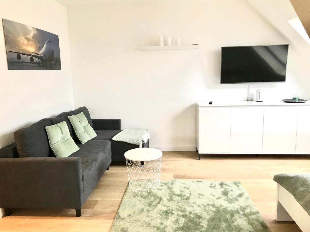 Appartement Helles und ruhiges Apartment direkt am Flughafen Leipzig Halle 12 Grünstraße 04435 Schkeuditz