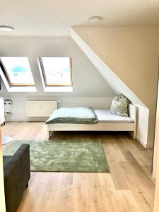 Helles und ruhiges Apartment direkt am Flughafen Leipzig Halle
