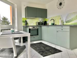 Helles und ruhiges Apartment direkt am Flughafen Leipzig Halle