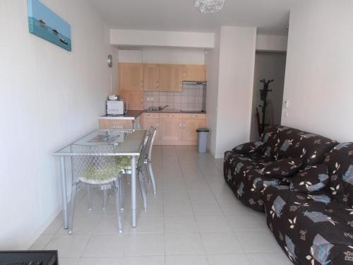 Appartement Appartement Hendaye, 2 pièces, 4 personnes - FR-1-2-291 Chemin De Sopite - Dongoxenia - Cage A2 - Apt 3  - Hendaye