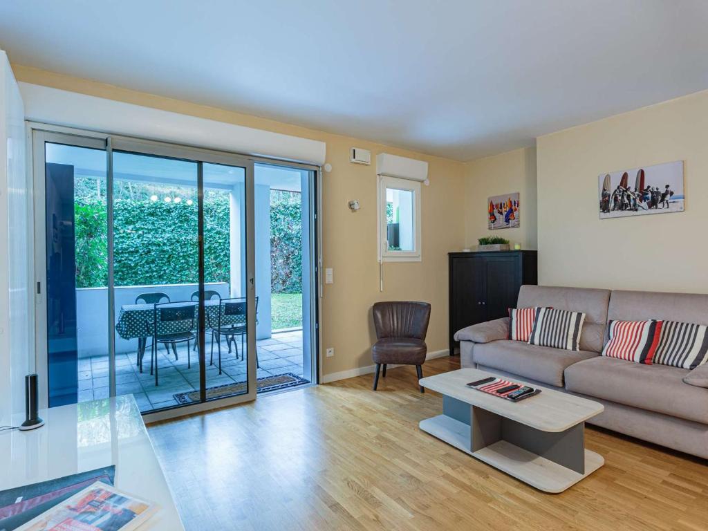Appartement Appartement Hendaye, 2 pièces, 4 personnes - FR-1-2-334 Rue De Pohotenia - Rsd Lauburu  -, 64700 Hendaye