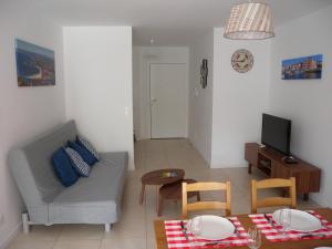 HENDAYE- T2 3*-Wifi-350m plage-terrasse-garage