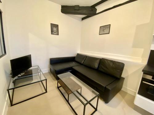 Henry I - petit appartement lumineux