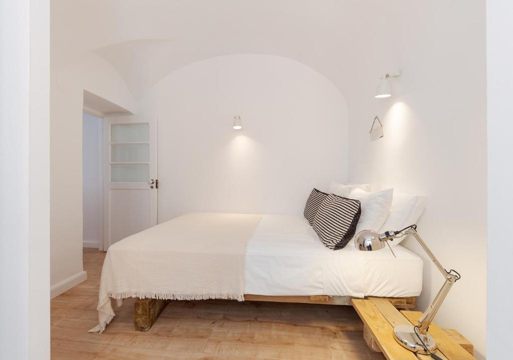 Hidden Gem in Prazeres - Self Check-In - LX Factory 31 Rampa das Necessidades, 1350-115 Lisbonne