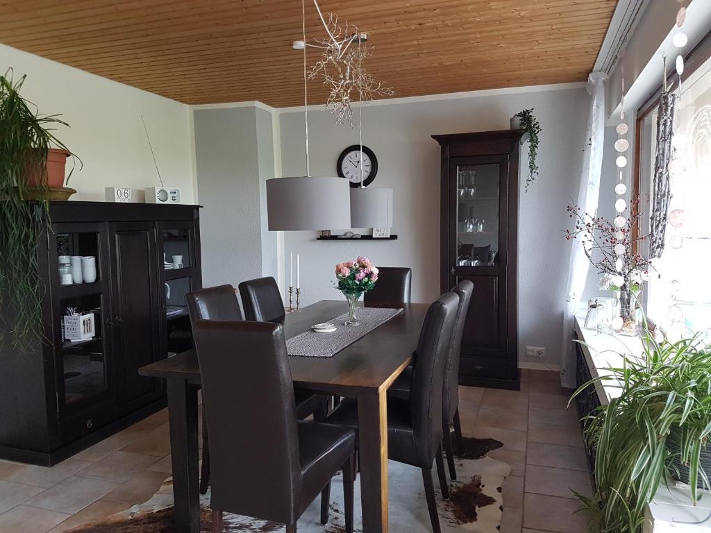 Appartement HideOut Weilersbroich 10 52156 Montjoie