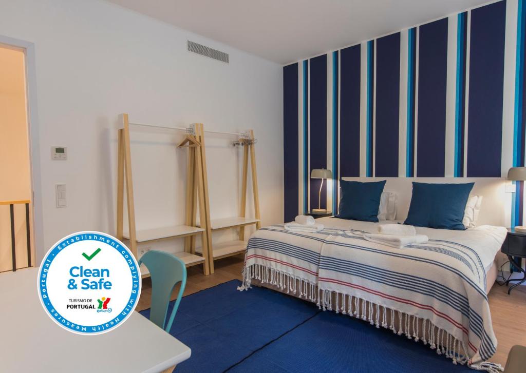 High Ceiling Duplex Apartment at Cais do Sodre 62 Rua da Boavista, 1200-262 Lisbonne