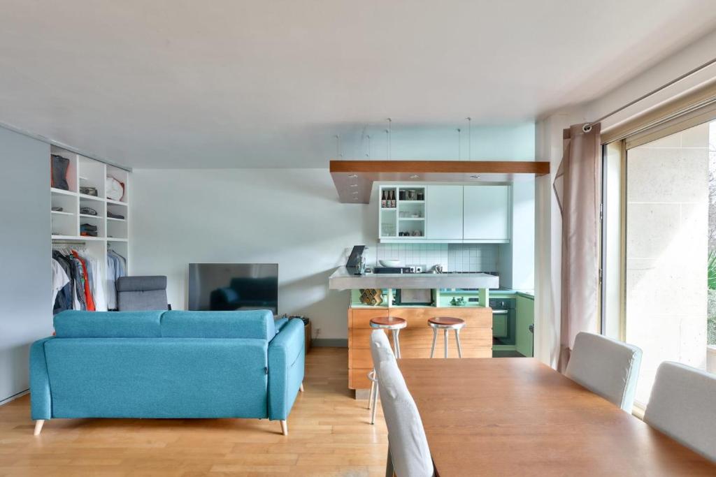 High Standing 2-Room Apartment in Latin Quarter Paris