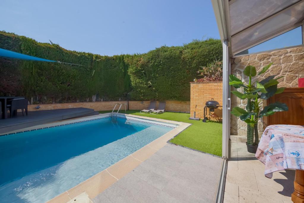 High standing air-conditioned and private pool 55 Chemin du Val FLEURY, 06800 Cagnes-sur-Mer