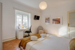 Hip and Spacious TM Flat in Areeiro