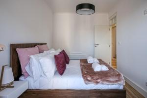 Hip Tailor Made Duplex Penthouse in Bairro Alto