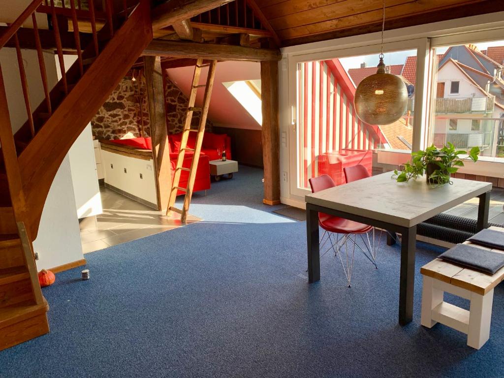 Historische Ferienwohnung mit Sauna in Lich 12 Am Wall, 35423 Lich