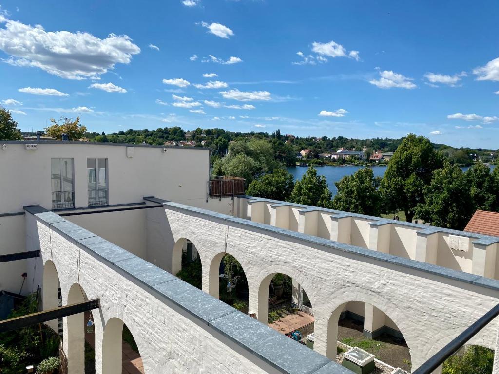 Appartement Historisches Loft auf der Insel am Wasser 21 Am Markt 14542 Gallin