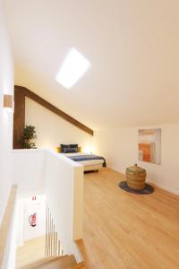 HM - Living Batalha Square 2