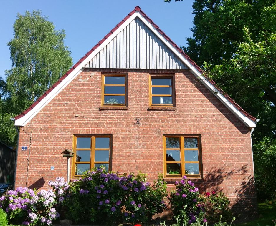 Hof Rahlf im Naturpark Aukrug Tönsheider Straße 12, 25581 Hennstedt