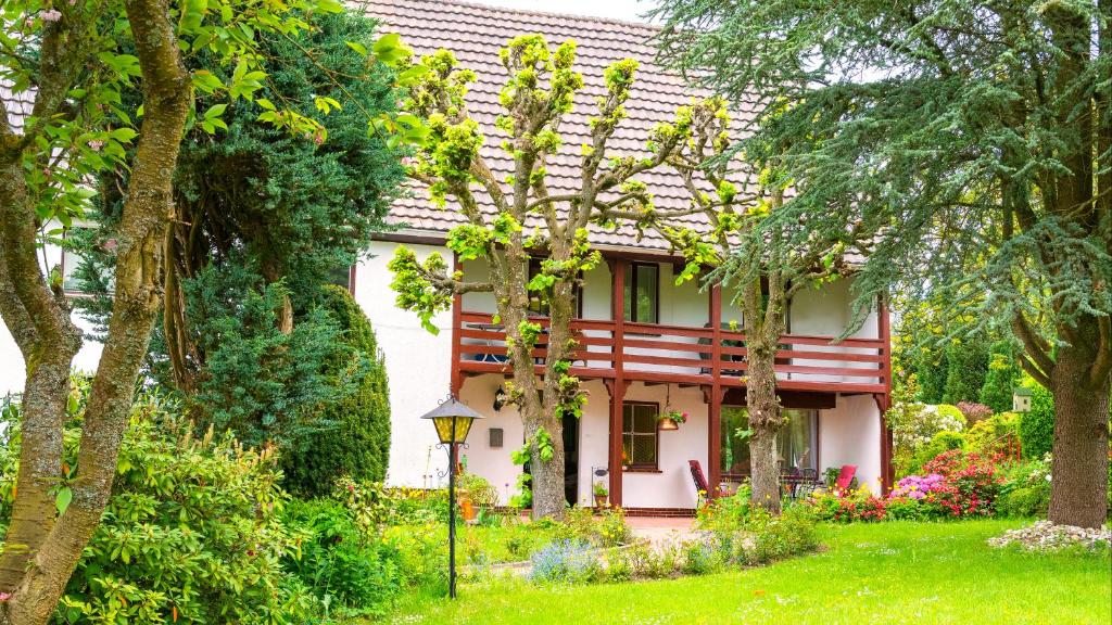 Appartement Hoffmanns-Hof-Sinspert 2 Aspenweg 51580 Reichshof 