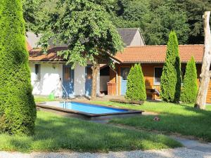 Holiday farm situated next to the Kellerwald Edersee national park with a sunbathing lawn