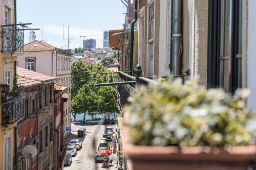 Holiday in Portugal - Ribeira Center 1