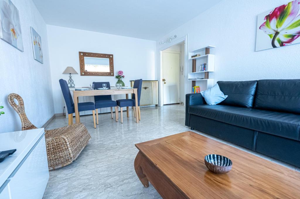 Holidays in cannes - appartement 2P - wifi - clim - parking Le Chably 11 Rue Sévigné, 06110 Le Cannet