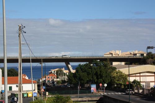 Holidays Plaza