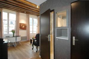 HolidaysInParis-Bourg Tibourg II