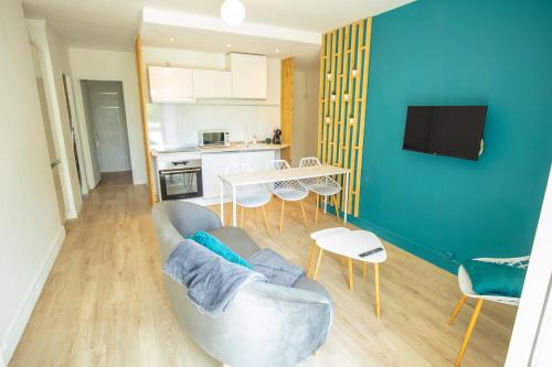 HOME GANUSHA COSY 3 CHAMBRES PARKING GRATUIT BALCON