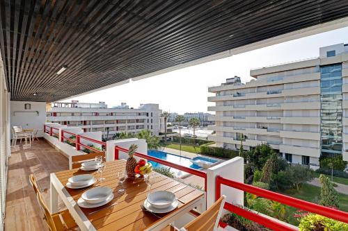 Home Out Vilamoura 20 Levante