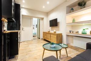 Home Suite Home Canal Saint Martin 2BR