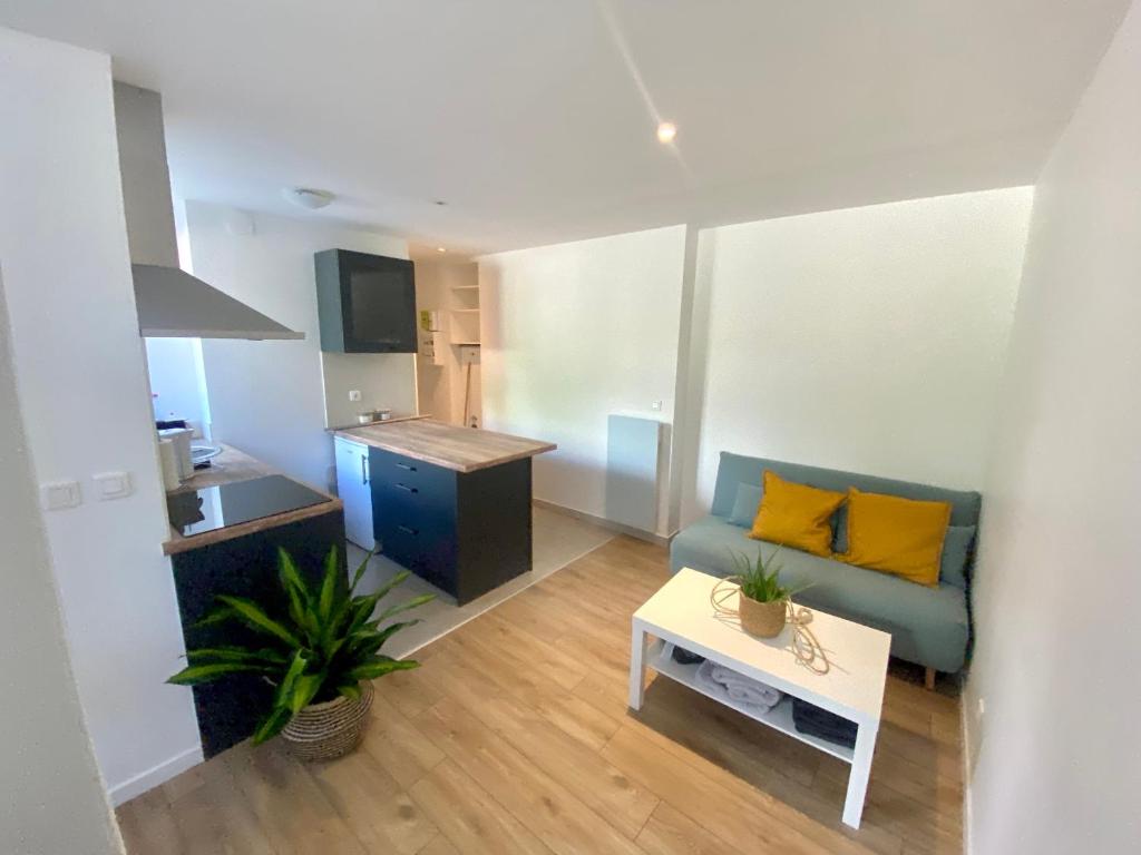 Home Sweet Home Batignolles 27 Rue Boulay, 75017 Paris