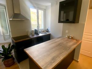 Home Sweet Home Batignolles