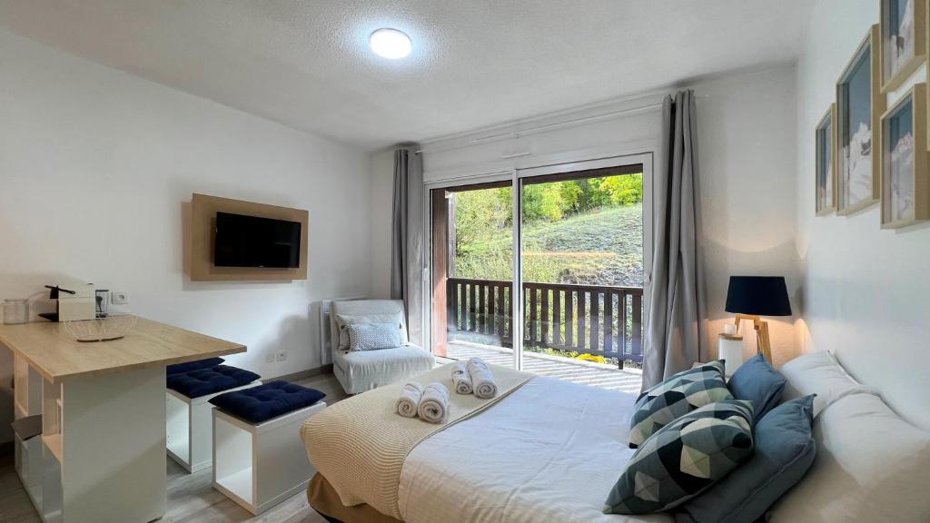 Appartement Home Sweet Sauze Résidence Cheneviers 04400 Enchastrayes